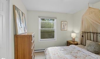 8830 Banjo Cir, Anchorage, AK 99502