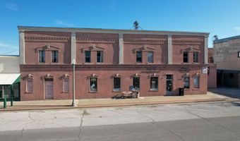 23 W Olive St, Aurora, MO 65605