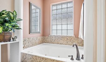 122 Bay Ct, Aransas Pass, TX 78336