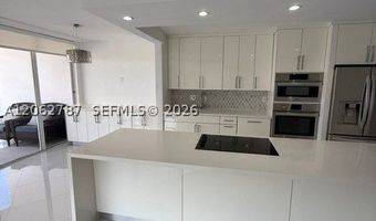 19707 Turnberry Way 24B, Aventura, FL 33180