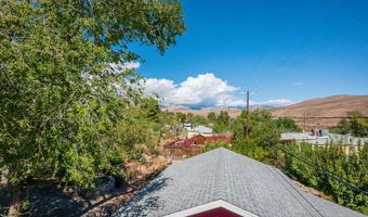 13 Cottonwood Dr, Blue Diamond, NV 89004