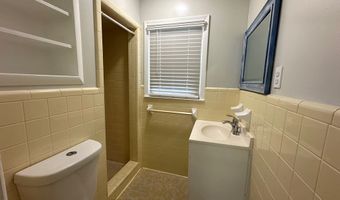 322 Magnolia Dr, Adel, GA 31620