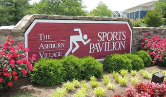 44589 YORK CREST Ter 300, Ashburn, VA 20147