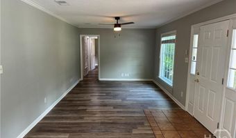 4 Brookview Dr, Savannah, GA 31406