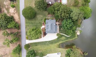 108 SADDLE LAKE Dr, Alabaster, AL 35007