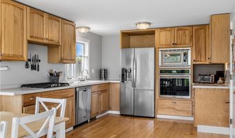 1232 Lot 194-3 Pilot Hill Rd, Block Island, RI 02807