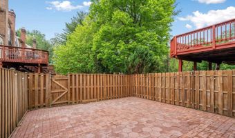 7234 TAVESHIRE Way, Bethesda, MD 20817