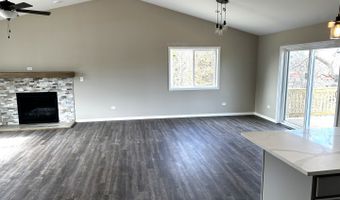317 Buena Ter, Antioch, IL 60002