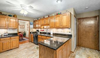 1067 Brighton Dr, Alcoa, TN 37701