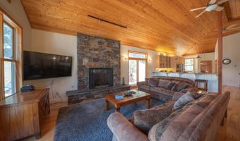 1685 Tamarack Dr, Arnold, CA 95223