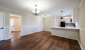 215 Scenic Cir, Boiling Springs, SC 29316