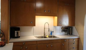 1802 10th Pl NE, Austin, MN 55912