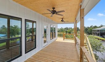 5011 Tennessee St, Bay St. Louis, MS 39520