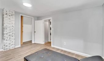 38 Anthony Dr, Cumberland, RI 02864