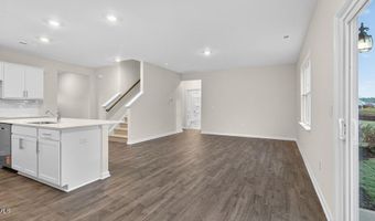 65 Green Laurel Dr, Angier, NC 27501