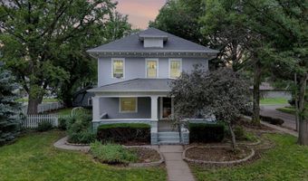 823 N 11th St, Beatrice, NE 68310