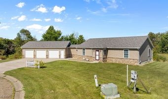 1993 Park Commons Cir NE, Alliance, OH 44601