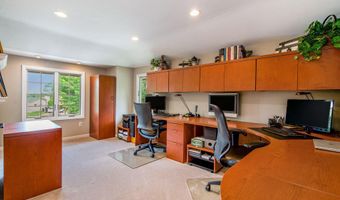 2460 Mershon Dr, Ann Arbor, MI 48103