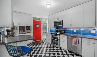 2313 GLASGOW Rd, Alexandria, VA 22307