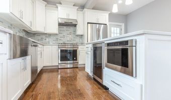 7 Lorenzo St, Boston, MA 02122