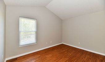 9397 Villa Woods Dr 213, Avon, IN 46123
