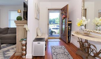 435 Cabot St B, Beverly, MA 01915