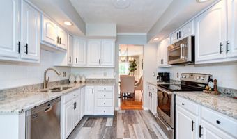 20 William Pond Rd, Atkinson, NH 03811