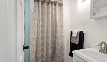 608 Black Plain Rd, North Smithfield, RI 02896