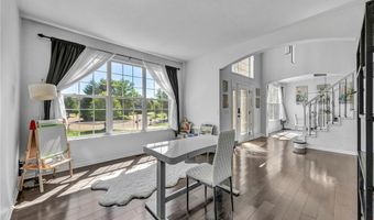 10342 Townley Ct, Aurora, OH 44202