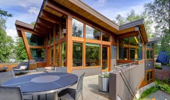 3414 Illiamna Ave, Anchorage, AK 99517