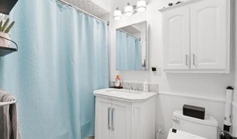 199 Avenue A, Bayonne, NJ 07002