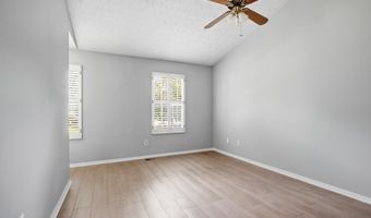 11240 Rotherick Dr, Alpharetta, GA 30022