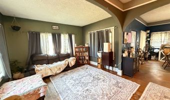 465 N Walnut St, Ainsworth, NE 69210