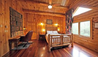 233 Algerie Rd, Becket, MA 01223