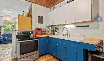 206 Lewis Hill Rd, Bethlehem, NH 03574