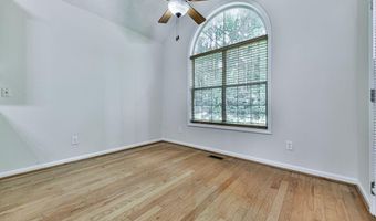 3007 Clove Tree Ln, Woodstock, GA 30189