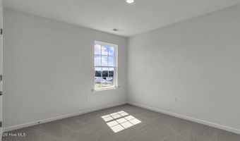 707 Lazy Elm Ln, Aberdeen, NC 28315