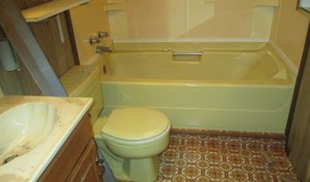 71250 NORTHSHORE Dr, Birkenfeld, OR 97016