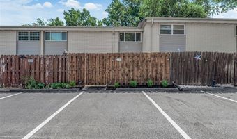 131 Shadalane Walk, Ballwin, MO 63011