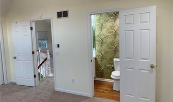1701 Forest Edge Dr, Amherst, NY 14051