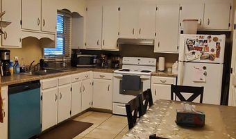 1102 Douglas Dr, Bainbridge, GA 39819