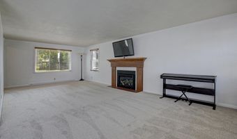336 E PERSHING St, Appleton, WI 54911