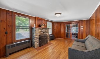 26 Tucker St, Glocester, RI 02814