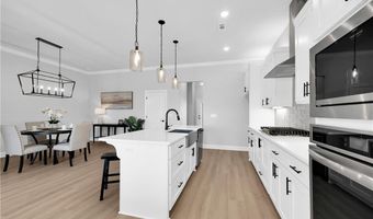 2808 SW Arlington Blvd, Bentonville, AR 72713