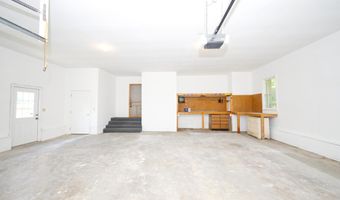 806 LYNNBURY WOODS, Dover, DE 19901