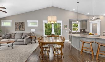 6151 Charleston Ln, Allendale, MI 49401