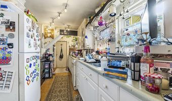 48 Drummond St, Auburn, ME 04210