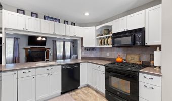15858 Lelah, Addison, MI 49220
