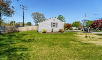 67 Vancouver Ave, Warwick, RI 02886