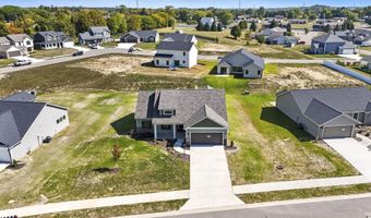 112 Oak Tree Pl, Avilla, IN 46710